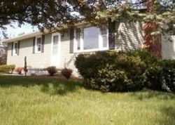 Pre-foreclosure Listing in HERITAGE DR HANOVER, PA 17331