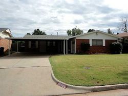  Sw 65th St, Oklahoma City OK