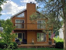Pre-foreclosure in  RICHMOND PARK DR Twin Lakes, WI 53181