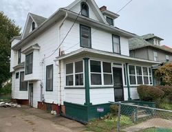 Pre-foreclosure in  WARREN ST Toledo, OH 43620