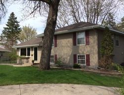 Pre-foreclosure in  RICH CIR Minneapolis, MN 55437