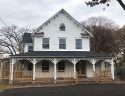 Pre-foreclosure Listing in LAKELAND AVE SAYVILLE, NY 11782