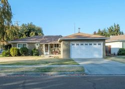 Pre-foreclosure in  E DONNER AVE Fresno, CA 93726