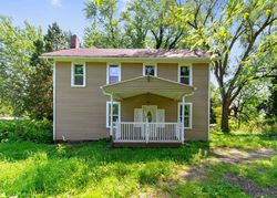Pre-foreclosure in  GLENMERE AVE NE Canton, OH 44721