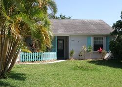 Pre-foreclosure in  SE MARIOLA AVE Port Saint Lucie, FL 34952
