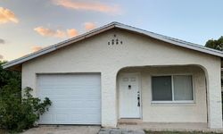 Pre-foreclosure in  JUANITA AVE Fort Pierce, FL 34946