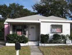 Pre-foreclosure in  MEANS CT Fort Pierce, FL 34950