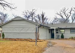 Pre-foreclosure in  S 87TH EAST AVE Tulsa, OK 74145