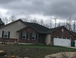 Pre-foreclosure in  TIMBER WOLF DR Festus, MO 63028