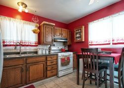Pre-foreclosure in  S CLEARVIEW PL South Bend, IN 46619