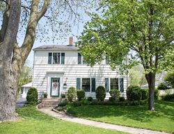 Pre-foreclosure in  S PARK AVE South Holland, IL 60473