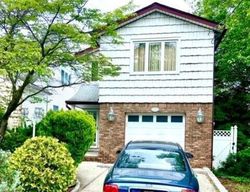 Pre-foreclosure in  MALONE AVE Staten Island, NY 10306