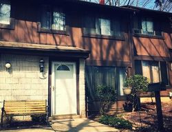 Pre-foreclosure in  STONE LN Staten Island, NY 10314