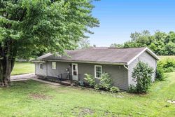 Pre-foreclosure in  EMS B38 LN Leesburg, IN 46538