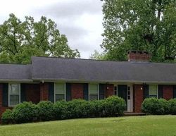 Pre-foreclosure in  SHADES CREST RD Birmingham, AL 35226