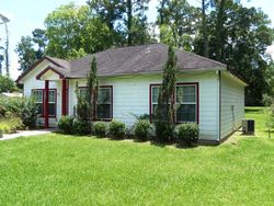 Pre-foreclosure in  E LUCAS DR Beaumont, TX 77703