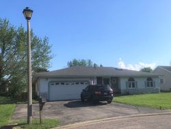 Pre-foreclosure in  MARK CT Woodstock, IL 60098