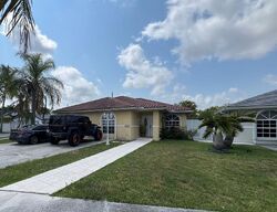  Sw 52nd St, Miami FL
