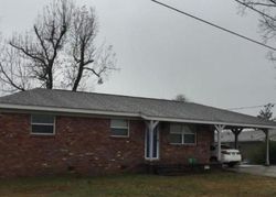Pre-foreclosure in  GRIFFITH DR Petal, MS 39465