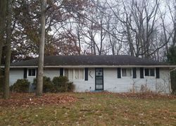 Pre-foreclosure in  CHILTERN RD NW Canal Fulton, OH 44614
