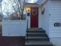 Pre-foreclosure in  STEELE PL Amityville, NY 11701