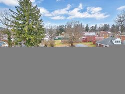  Jefferson Ave, Natrona Heights PA