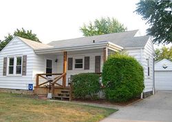  W 37th St, Anderson IN