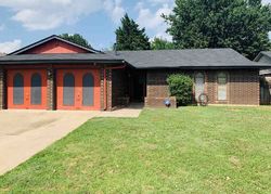Pre-foreclosure in  WILLOW RUN Yukon, OK 73099