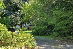 Pre-foreclosure in  EARLYS MILL RD Hummelstown, PA 17036