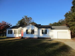 Pre-foreclosure Listing in MAIN ST BONNEAU, SC 29431