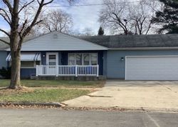 Pre-foreclosure Listing in SPRUCE ST LOVES PARK, IL 61111