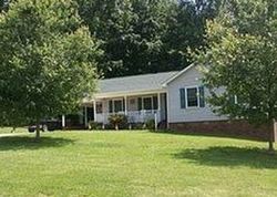 Pre-foreclosure Listing in LAUREL CREEK DR BESSEMER CITY, NC 28016