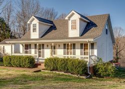 Pre-foreclosure Listing in PACK RD WHITE BLUFF, TN 37187