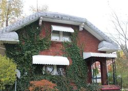 Pre-foreclosure in  10TH ST Cuyahoga Falls, OH 44221