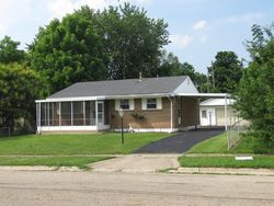  Zimmer Dr, Columbus OH