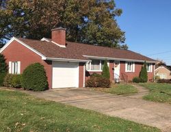  Mayflower Dr, Uniontown PA