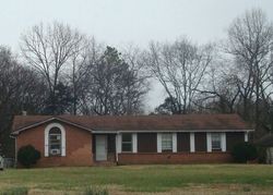 Pre-foreclosure Listing in TOWNSHIP DR HENDERSONVILLE, TN 37075