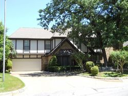 Pre-foreclosure in  CANYON RIDGE CT Arlington, TX 76006