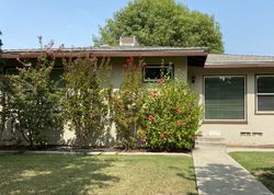 Pre-foreclosure in  TRUXTUN AVE Bakersfield, CA 93301