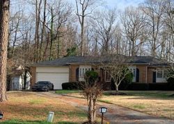 Pre-foreclosure in  VASSER PL Charlotte, NC 28216
