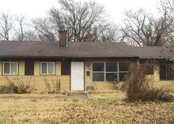 Pre-foreclosure in  RUSSELL AVE East Saint Louis, IL 62203