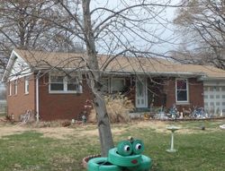 Pre-foreclosure in  N 60TH ST East Saint Louis, IL 62201
