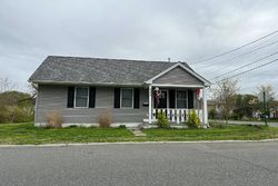 Pre-foreclosure in  SOUTH BLVD Phillipsburg, NJ 08865