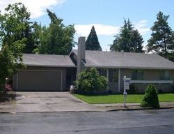 Pre-foreclosure in  NW AVALON DR Portland, OR 97229