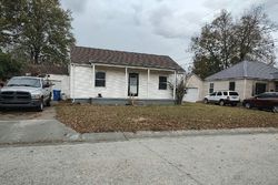 Pre-foreclosure in  YORK ST Miami, OK 74354