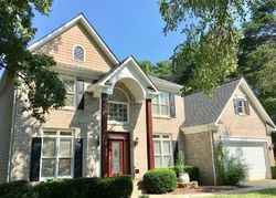 Pre-foreclosure in  LAKEBEND WAY Greensboro, NC 27410