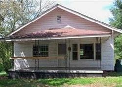 Pre-foreclosure Listing in 6TH ST SW CONOVER, NC 28613