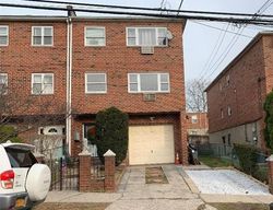 Pre-foreclosure in  HILL AVE Bronx, NY 10466