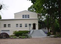  Larkfield Rd, East Northport NY