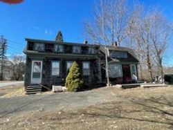 Pre-foreclosure Listing in PHILBRICK AVE ROCKLAND, ME 04841